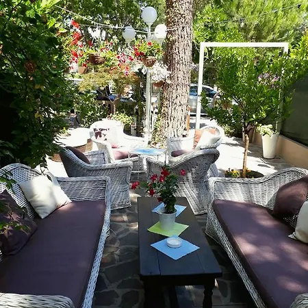 Helvetia Hotel 3*